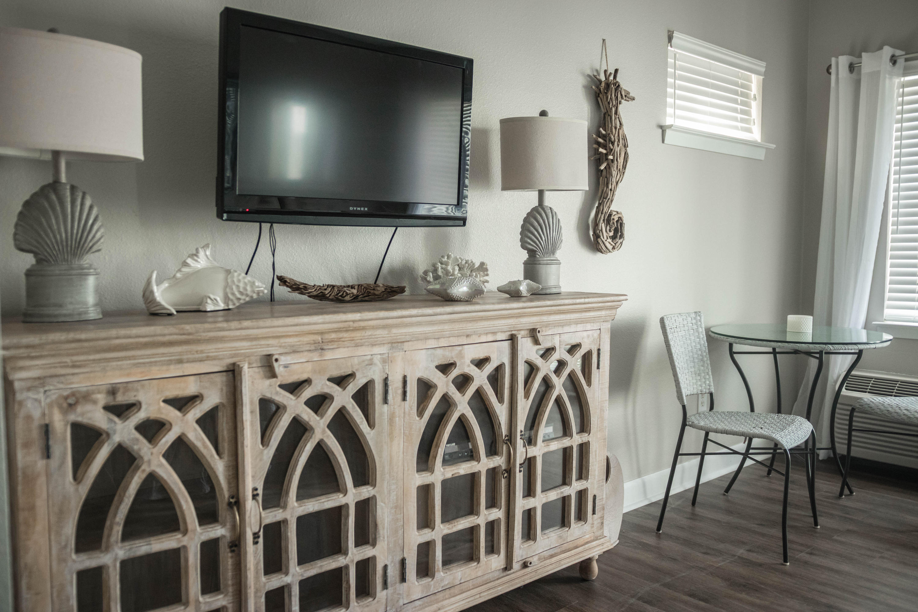 INN AT GULF PLACE - Residential