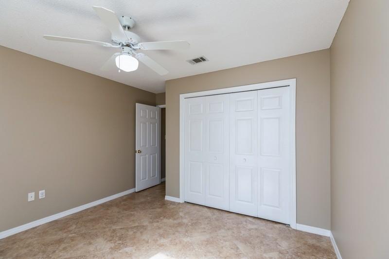 VALPARAISO PINECREST 6 - Residential