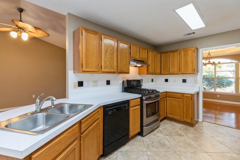 VALPARAISO PINECREST 6 - Residential