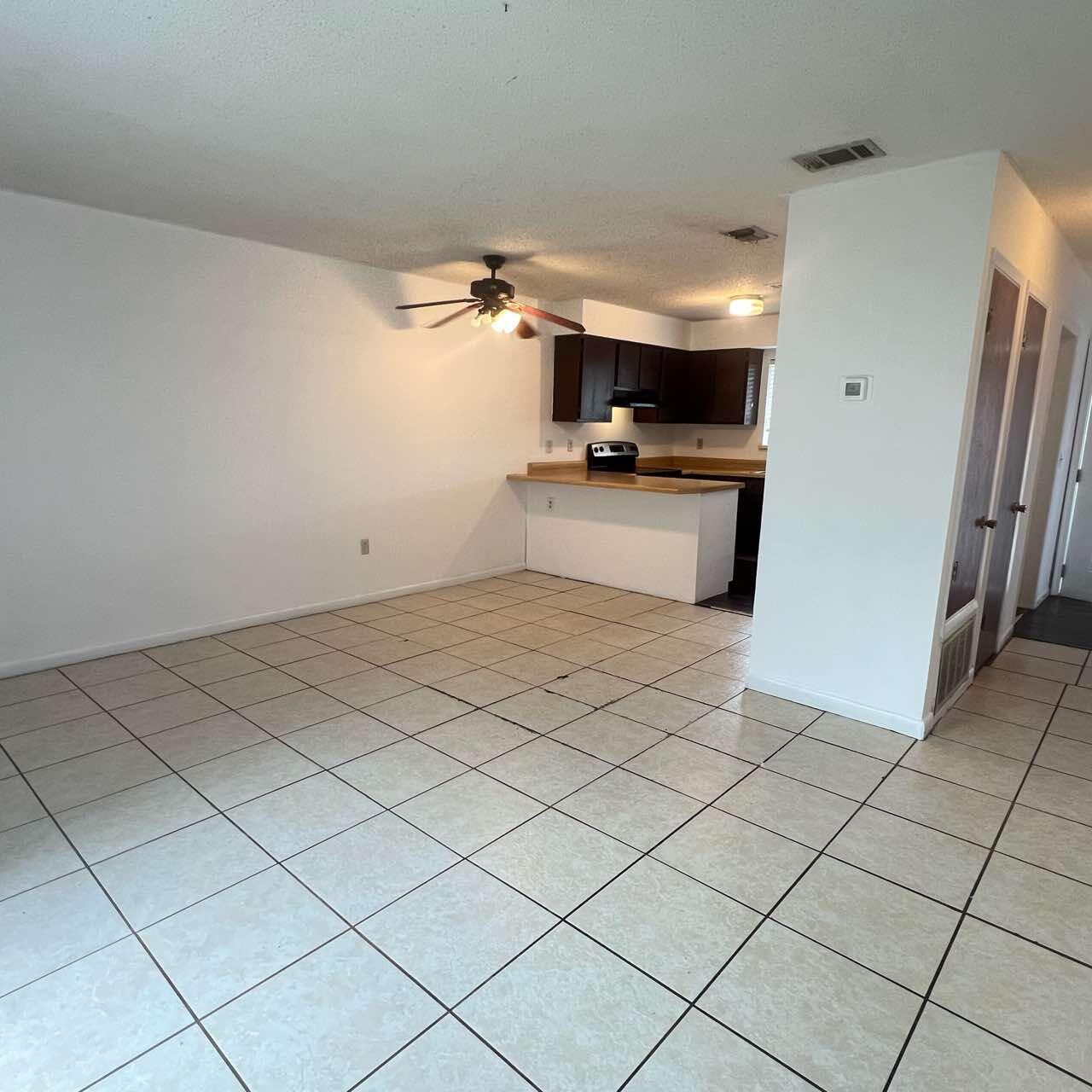 OXFORD PLACE UNIT 1 - Residential Lease
