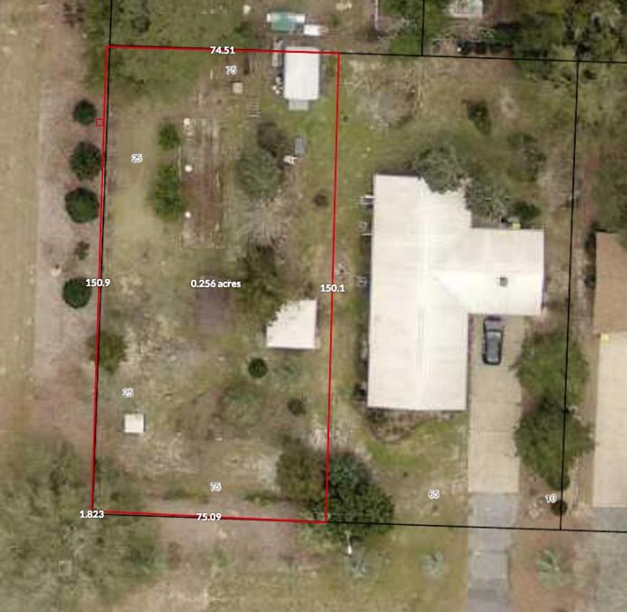 Vacant Lot Corner Parcel in Niceville.