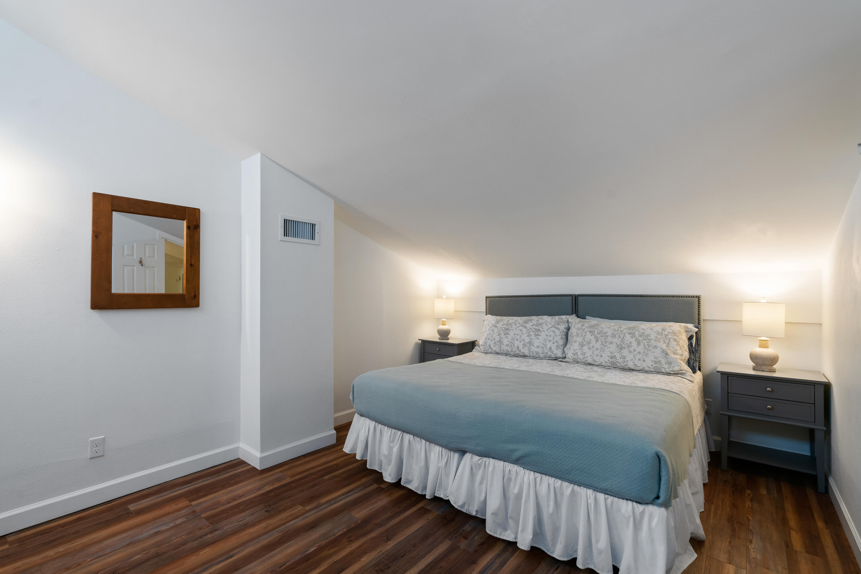 BLUE MOUNTAIN VILLAS CONDO - Residential