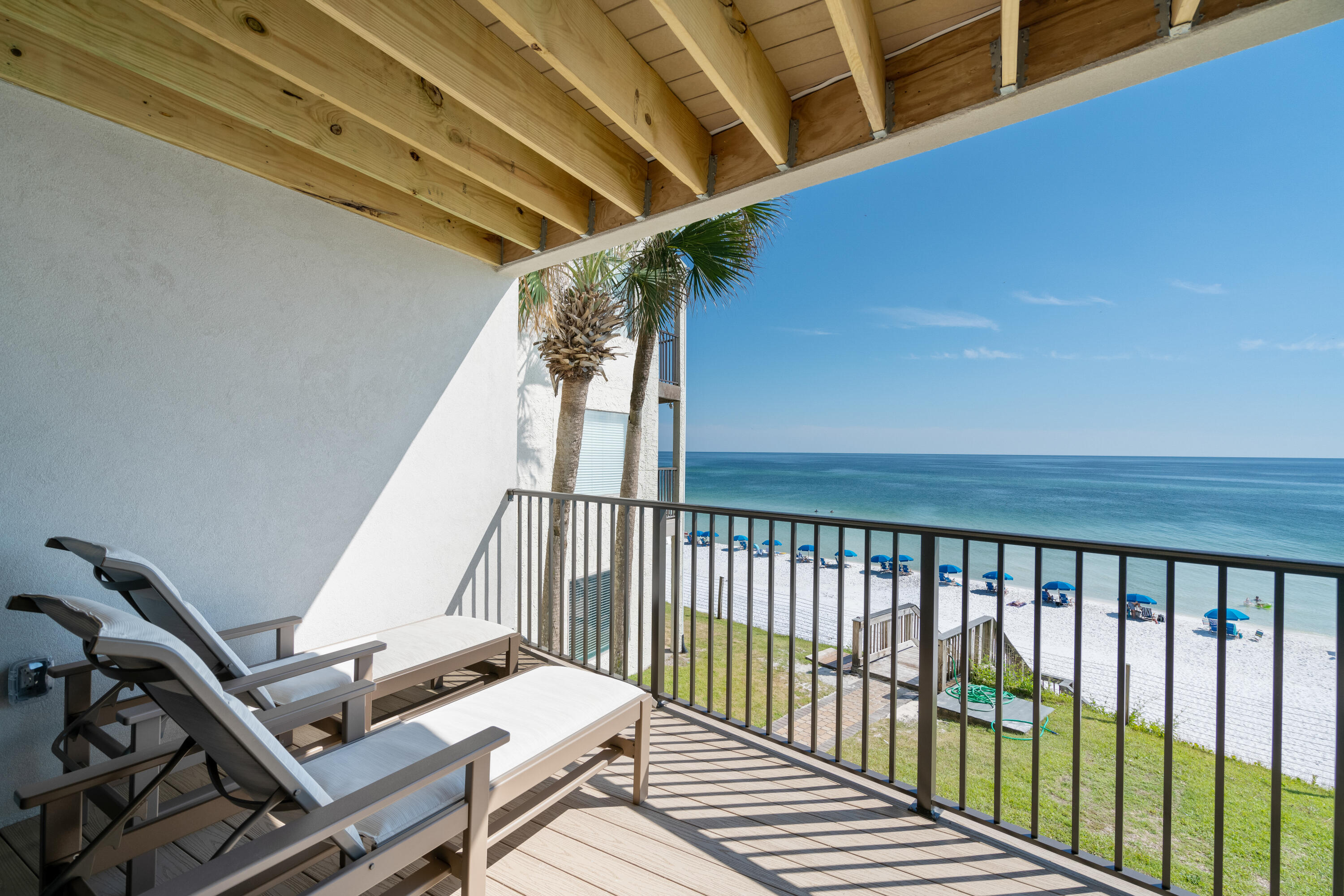 BLUE MOUNTAIN VILLAS CONDO - Residential