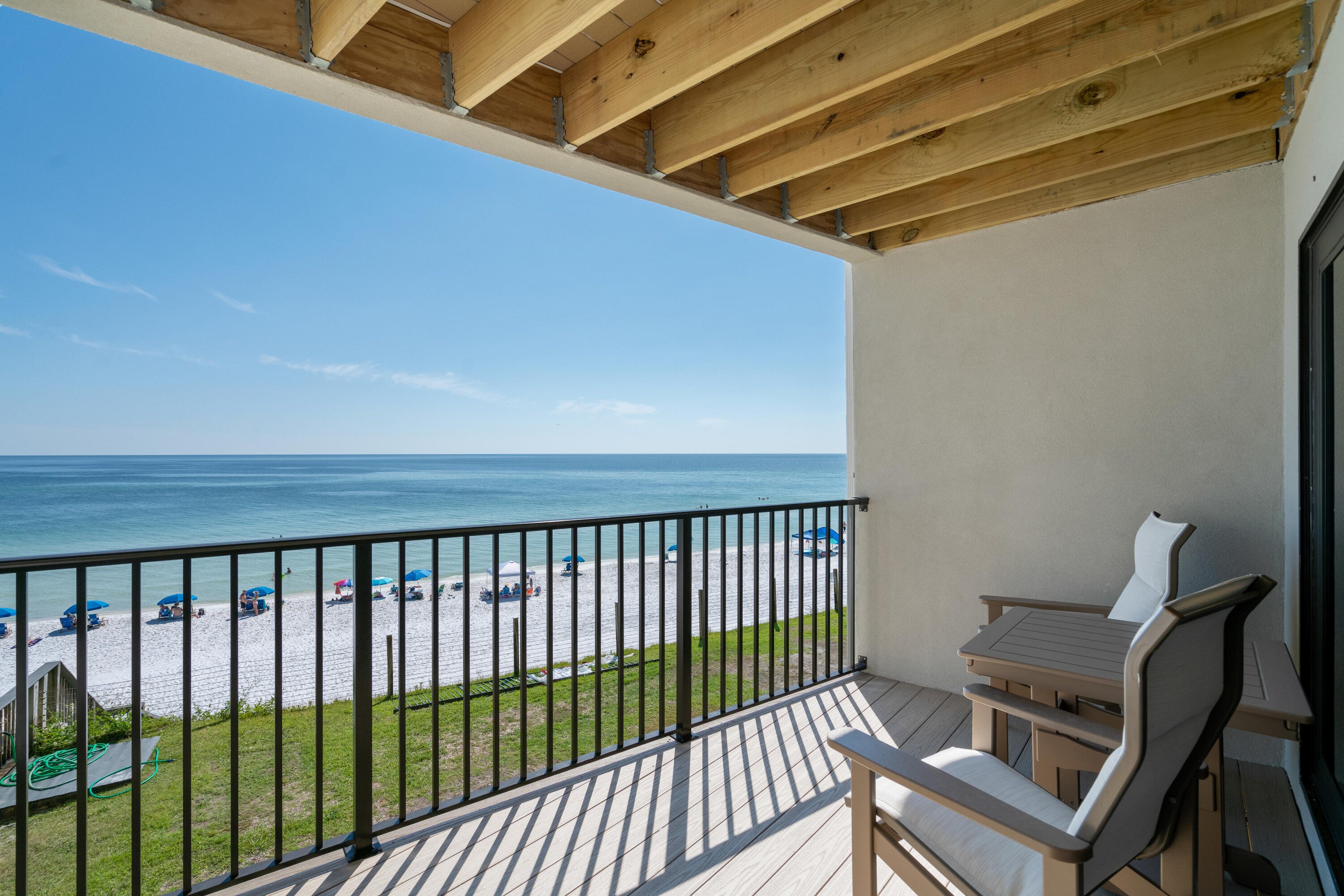 BLUE MOUNTAIN VILLAS CONDO - Residential