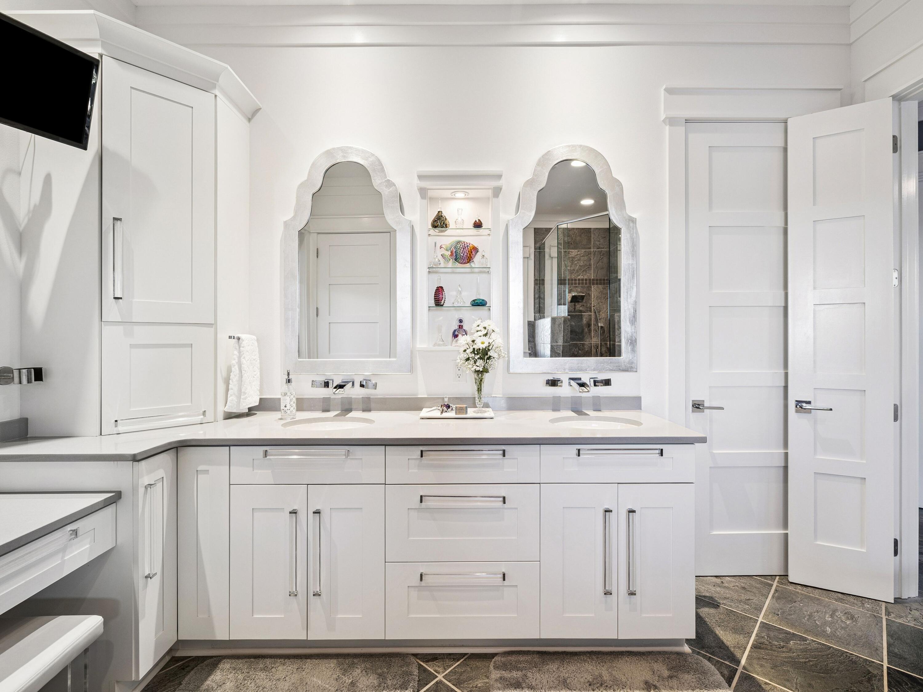 Blue Mountain - Residential