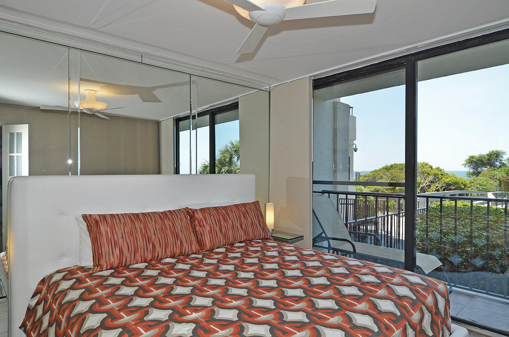 ONE SEAGROVE PLACE CONDO - Residential