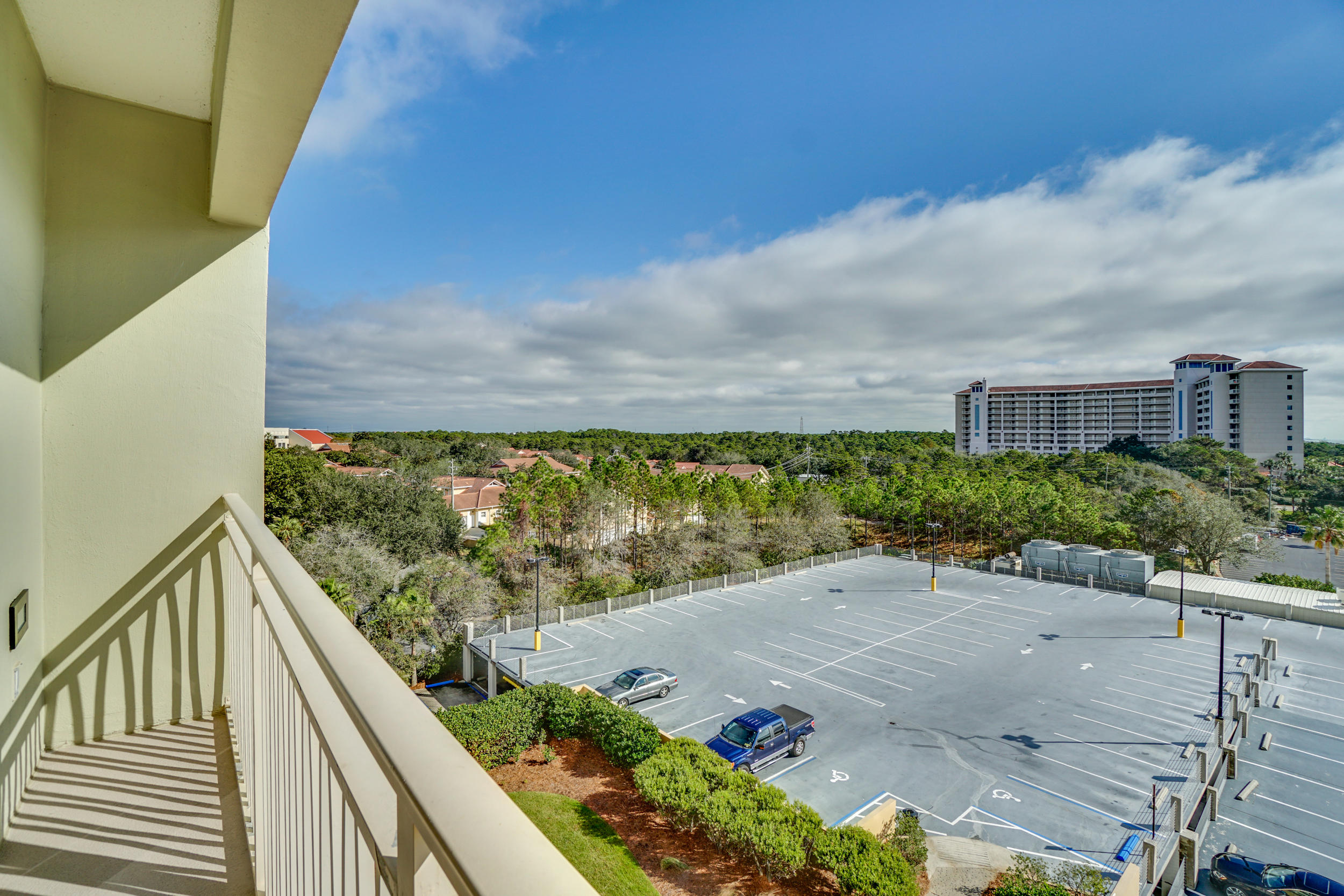 LUAU I - Residential