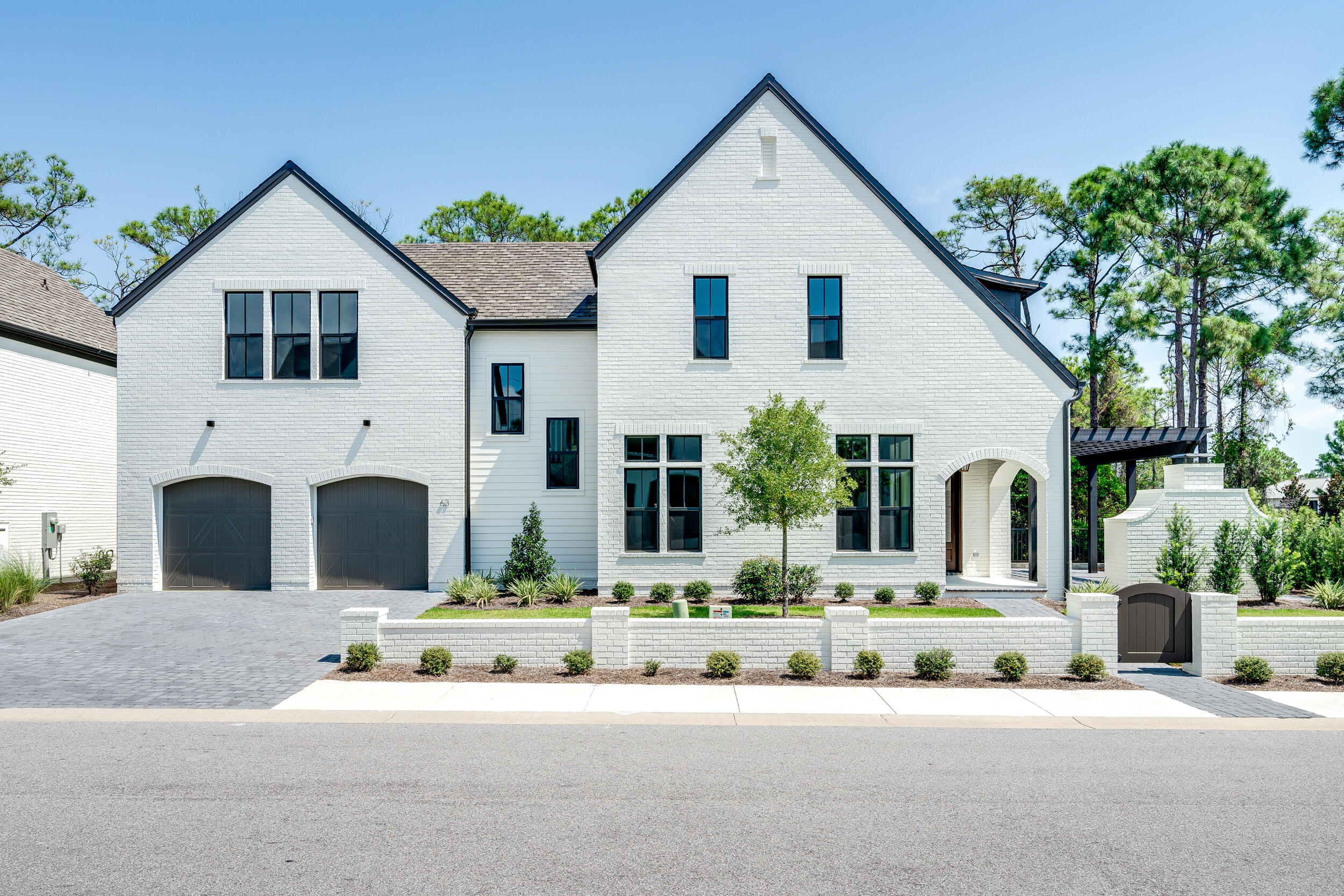 RIDGEWALK - Residential