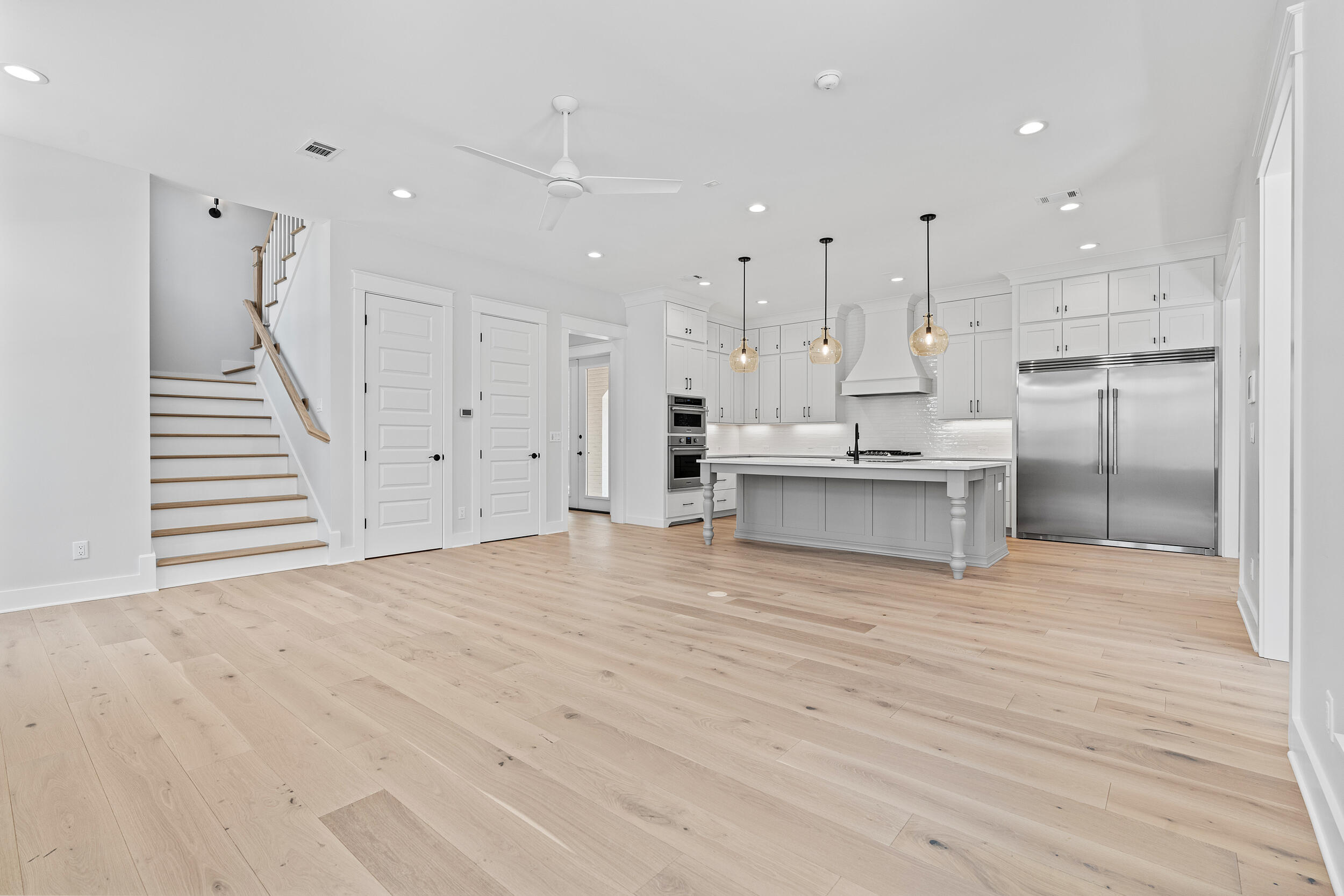 RIDGEWALK - Residential