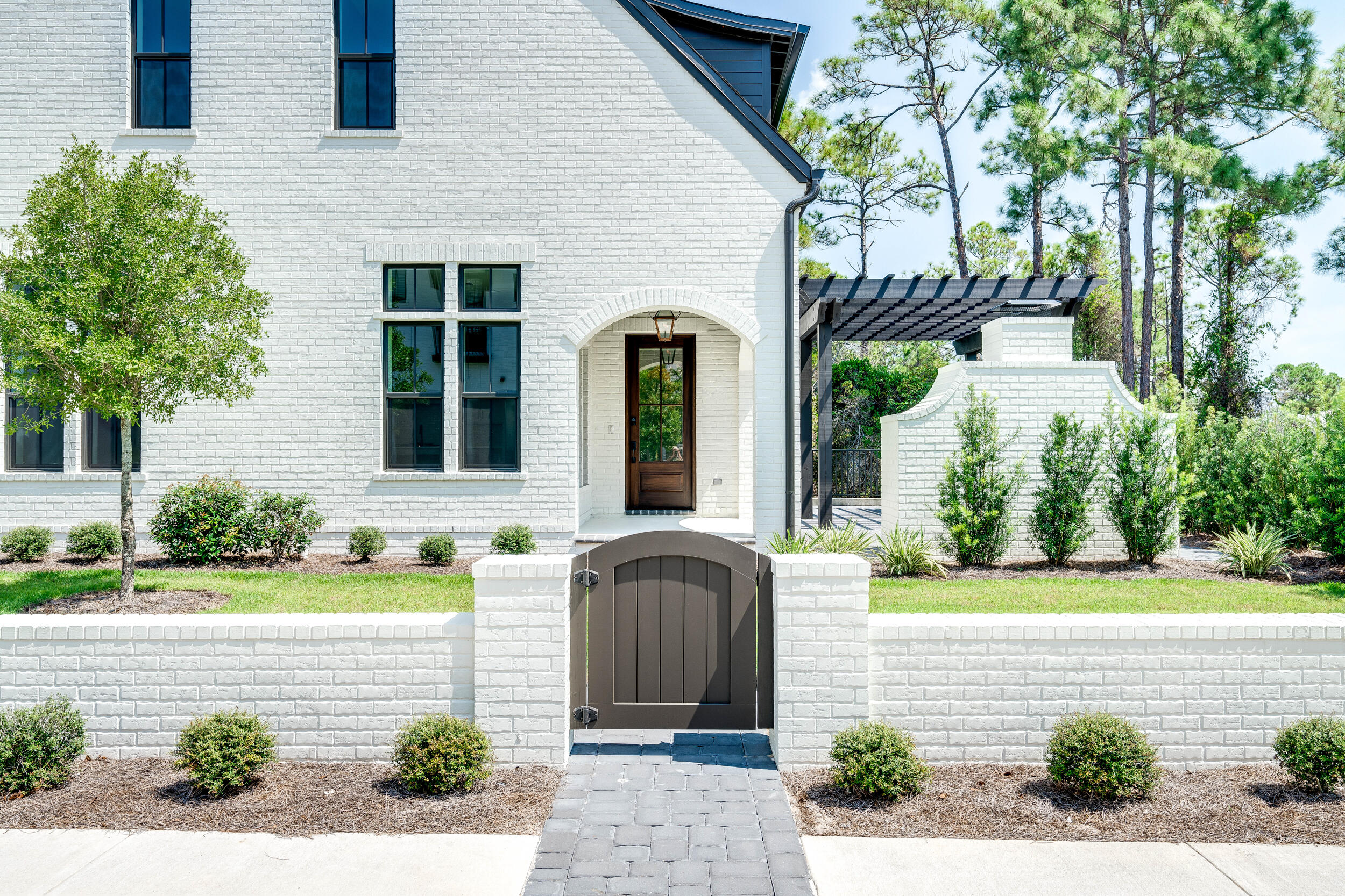 RIDGEWALK - Residential