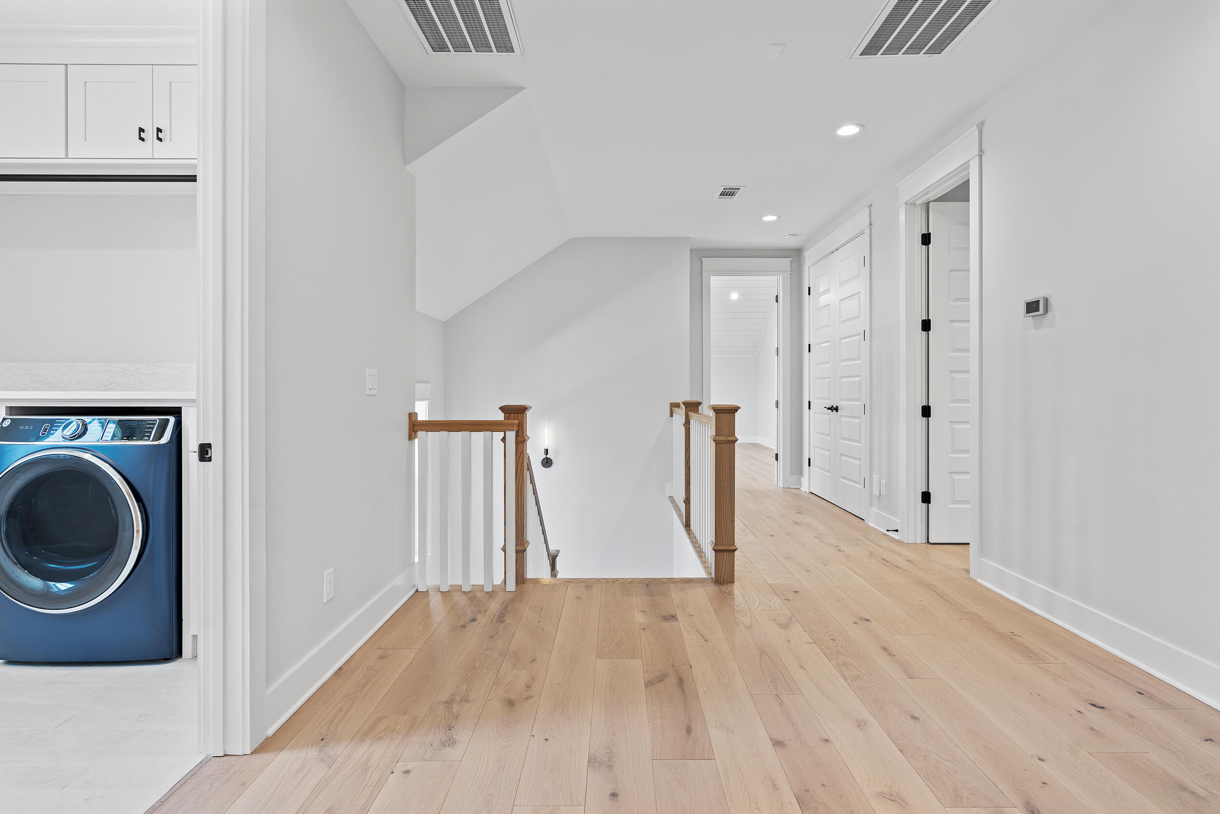 RIDGEWALK - Residential