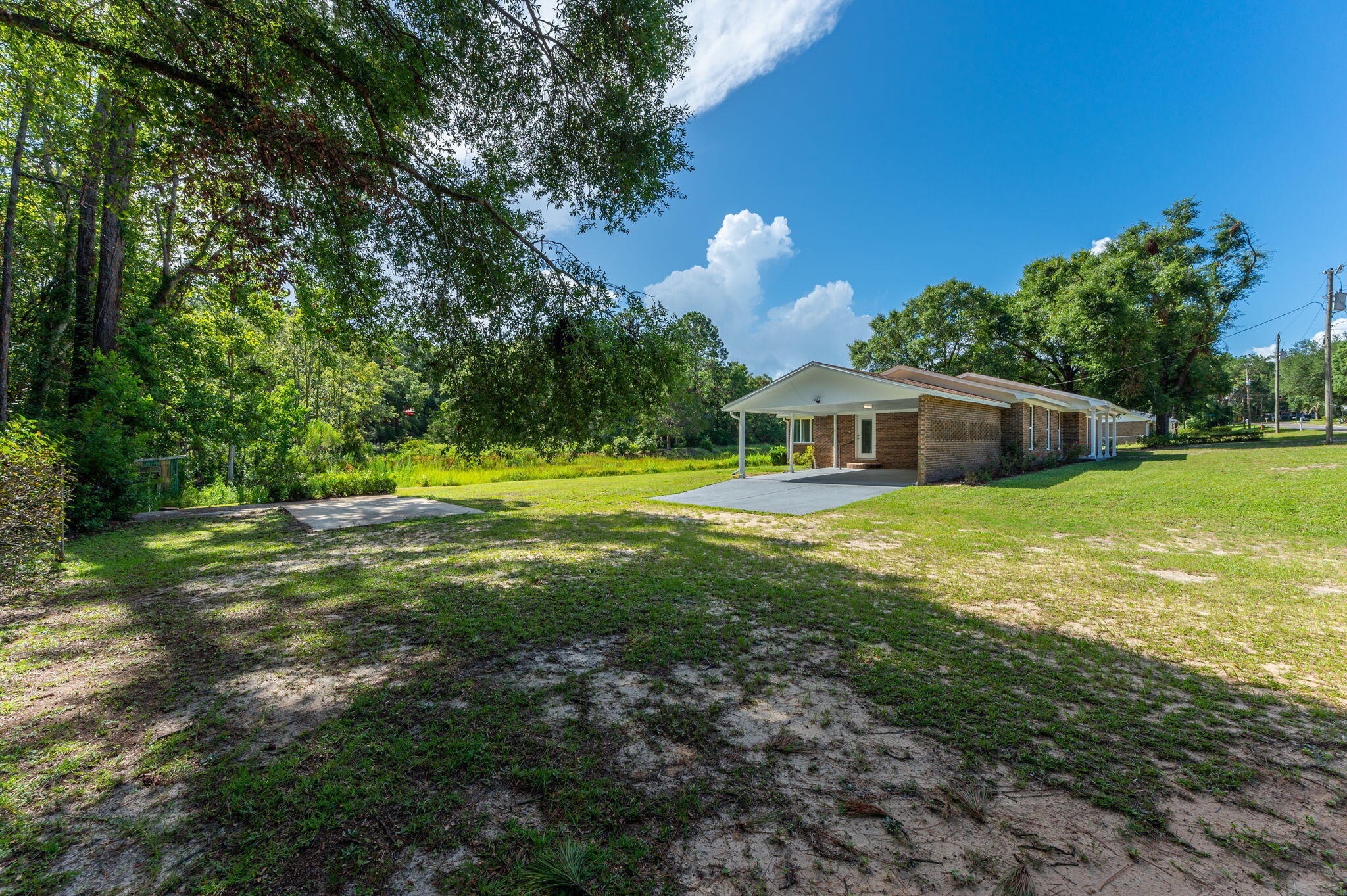 Mc:Laughlin & Harris - Residential