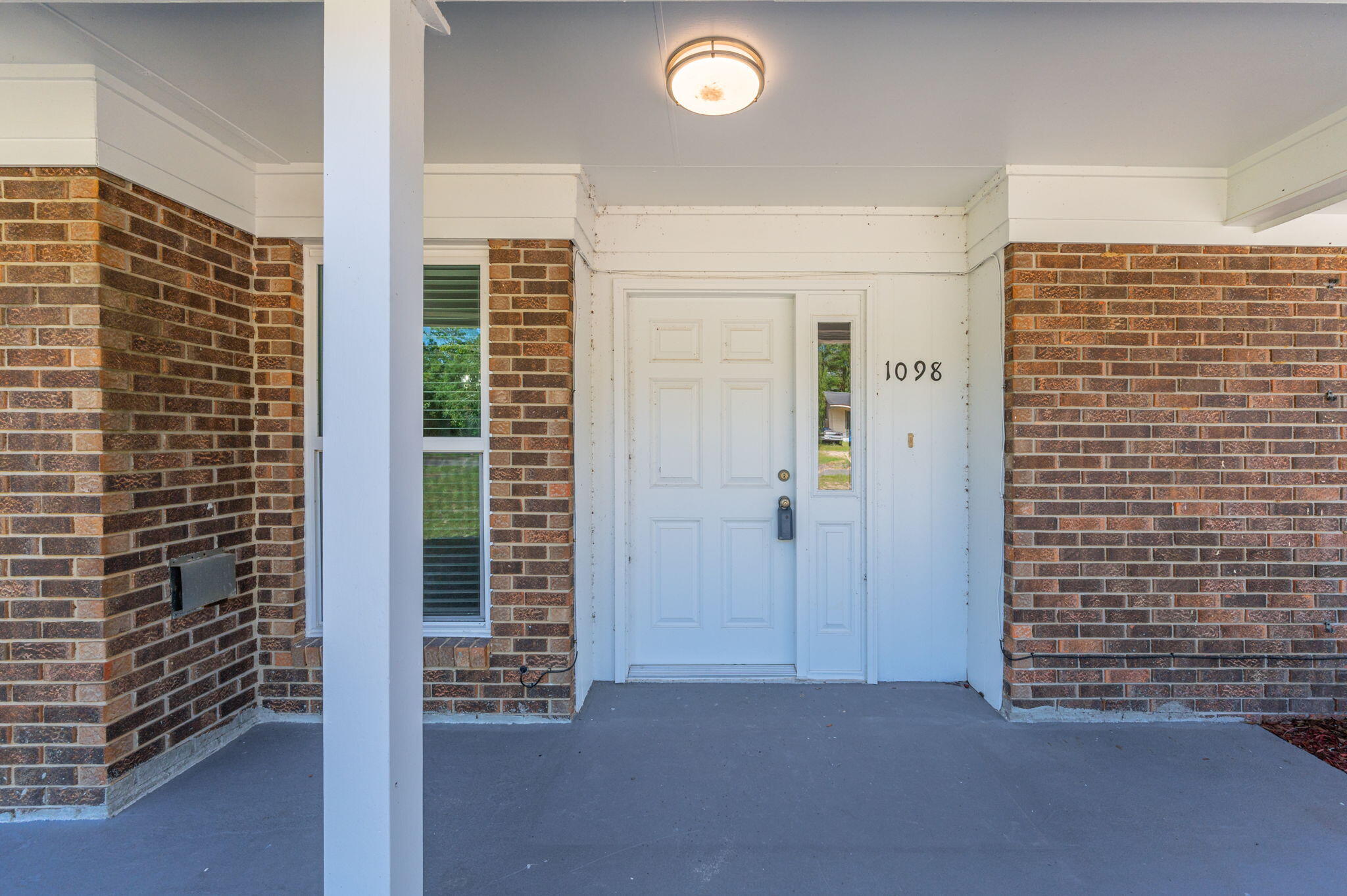 Mc:Laughlin & Harris - Residential