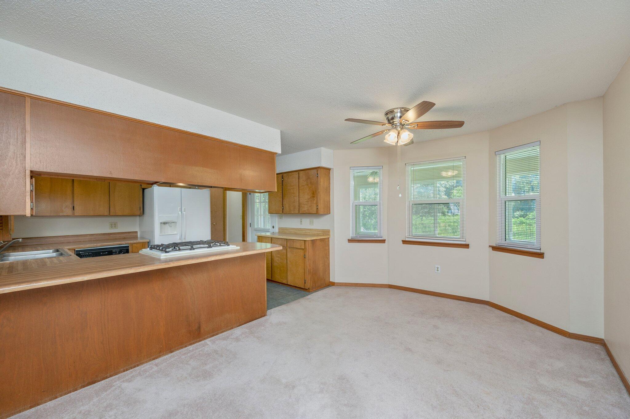 Mc:Laughlin & Harris - Residential