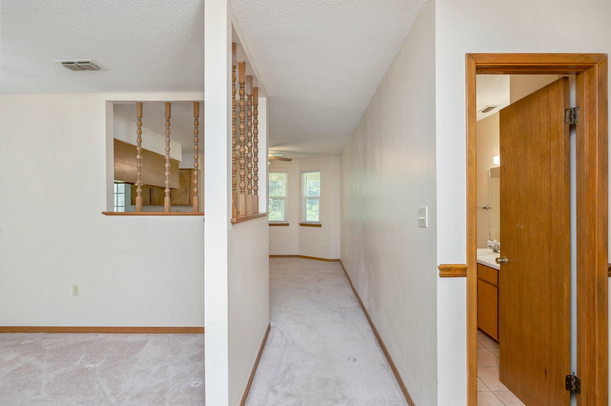 Mc:Laughlin & Harris - Residential