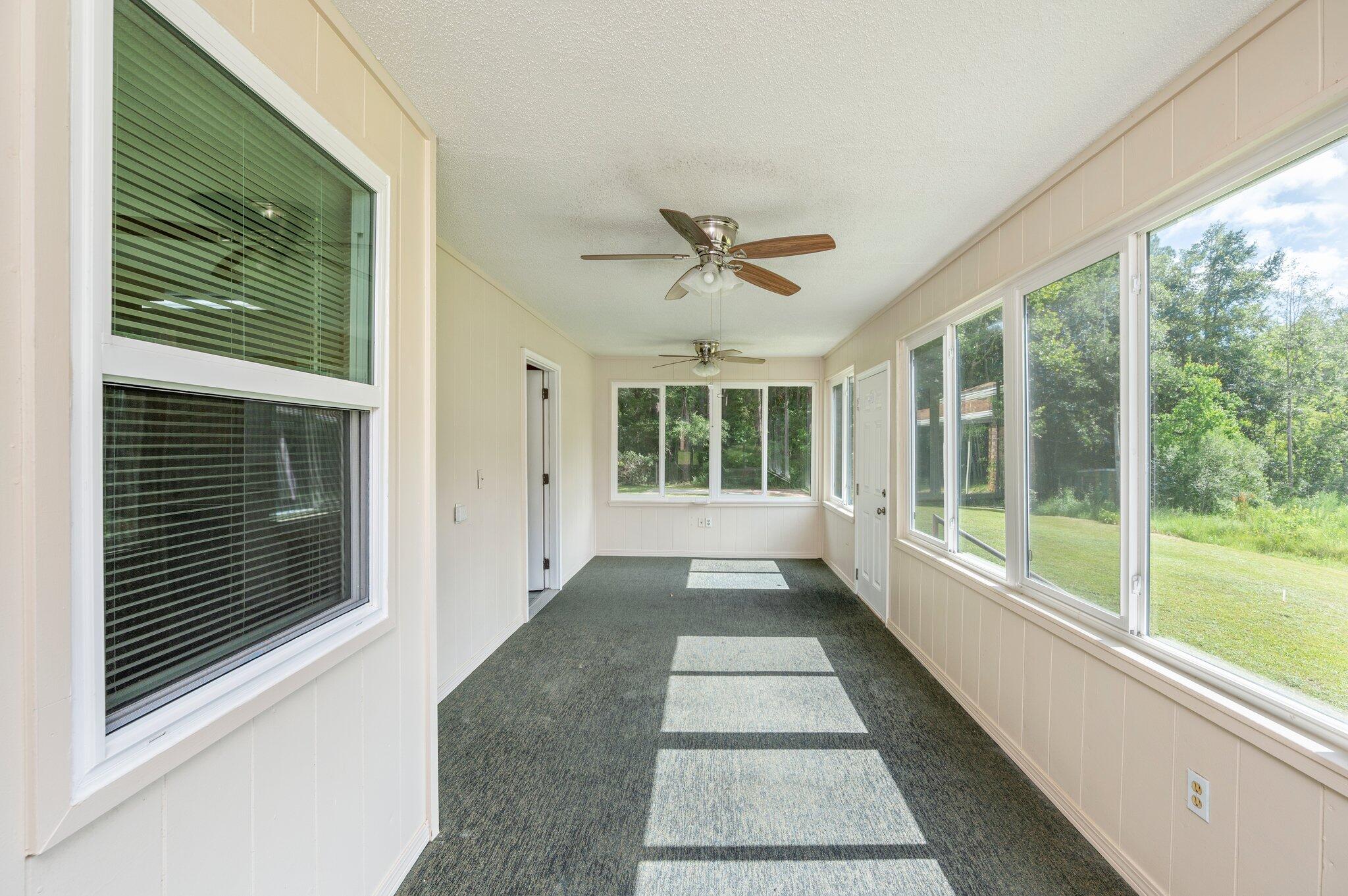 Mc:Laughlin & Harris - Residential