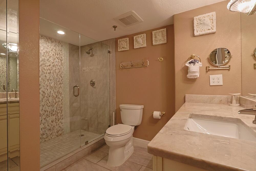 BREAKERS EAST CONDO - Residential