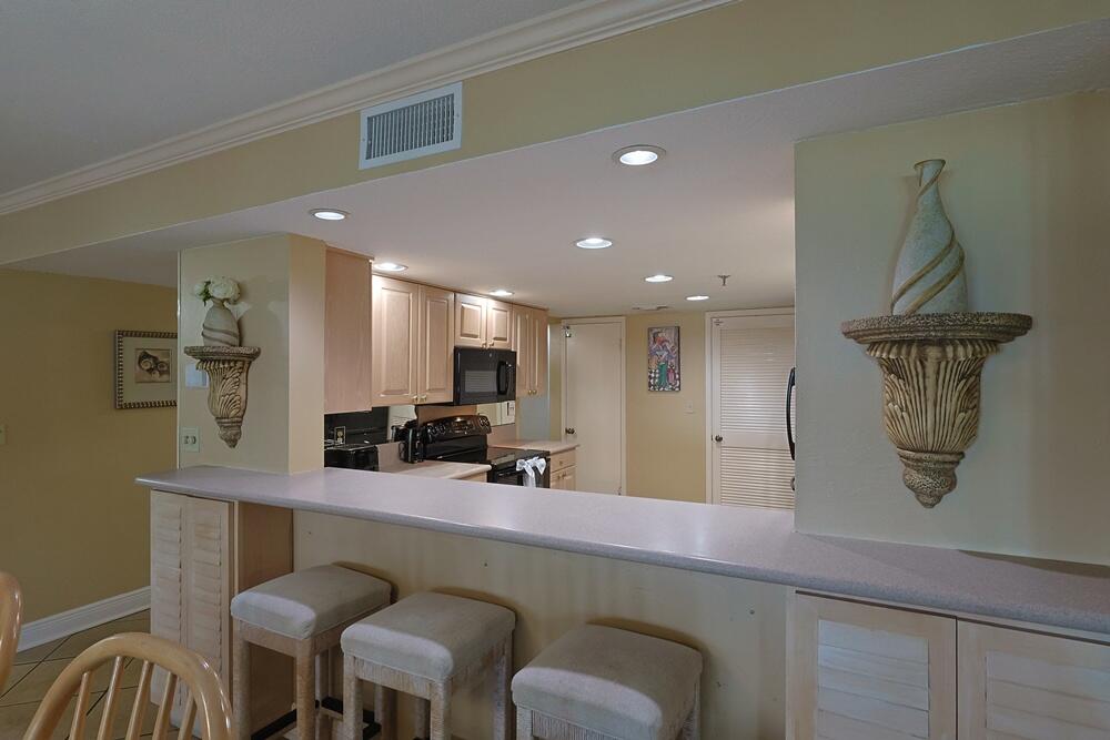 BREAKERS EAST CONDO - Residential