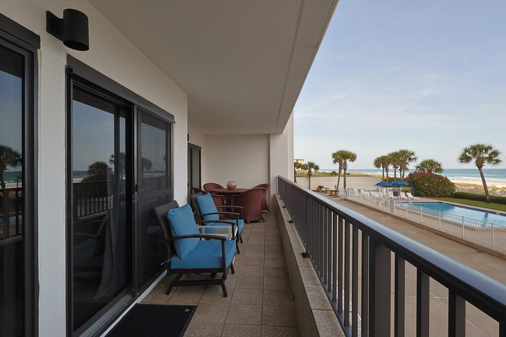 BREAKERS EAST CONDO - Residential