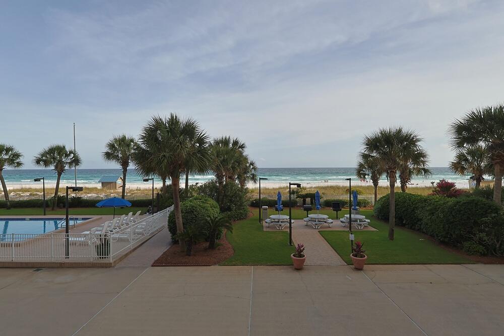 BREAKERS EAST CONDO - Residential