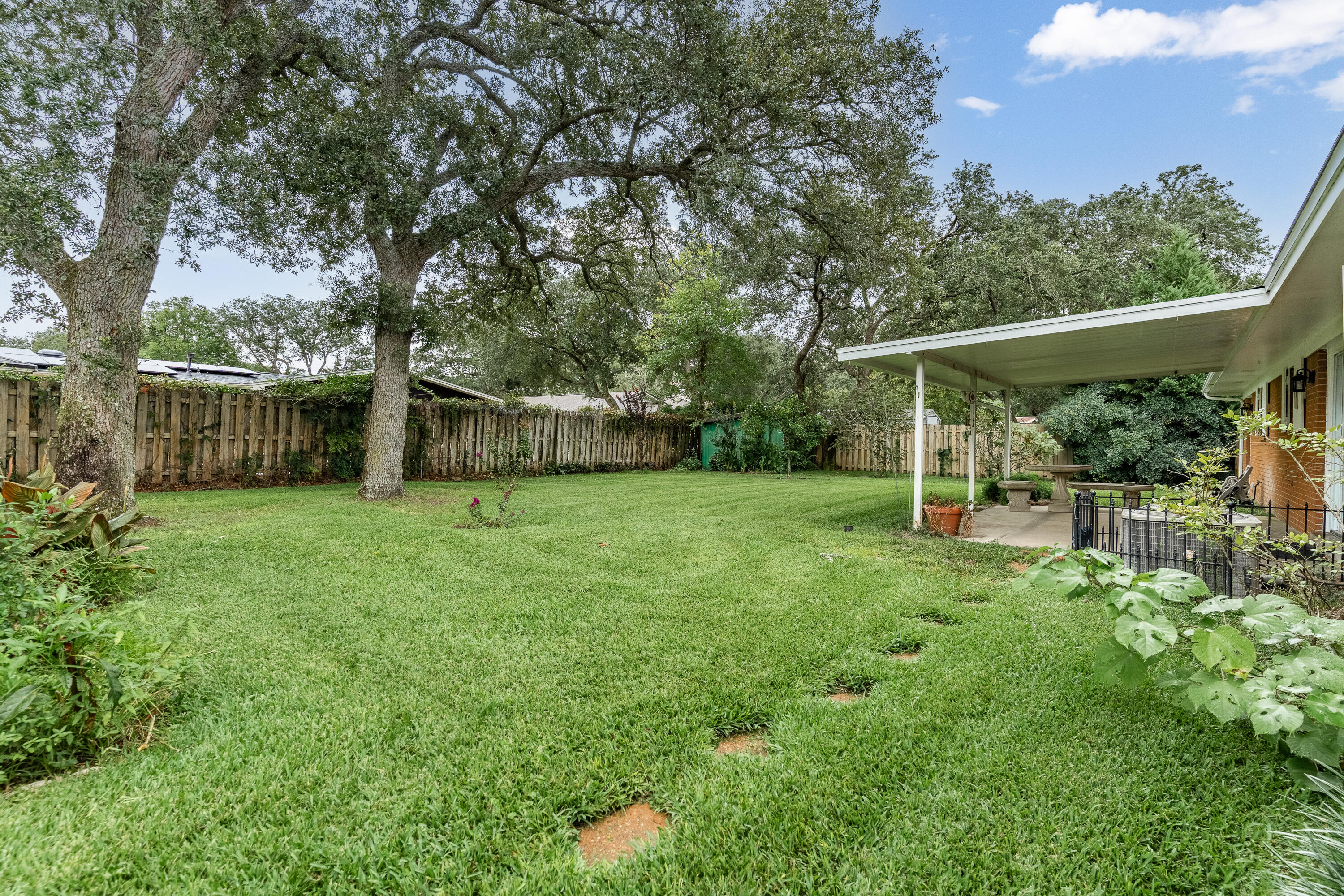 BAYOU WOODS 3RD ADD - Residential