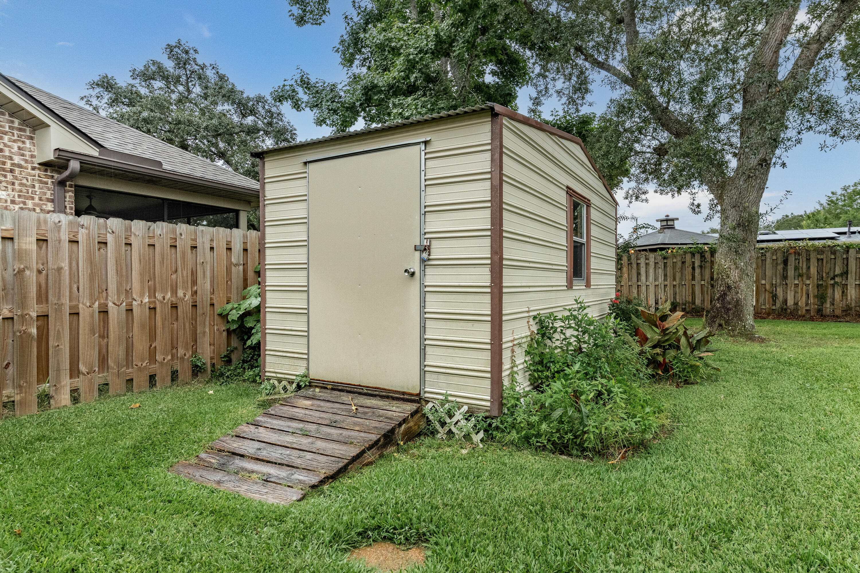 BAYOU WOODS 3RD ADD - Residential