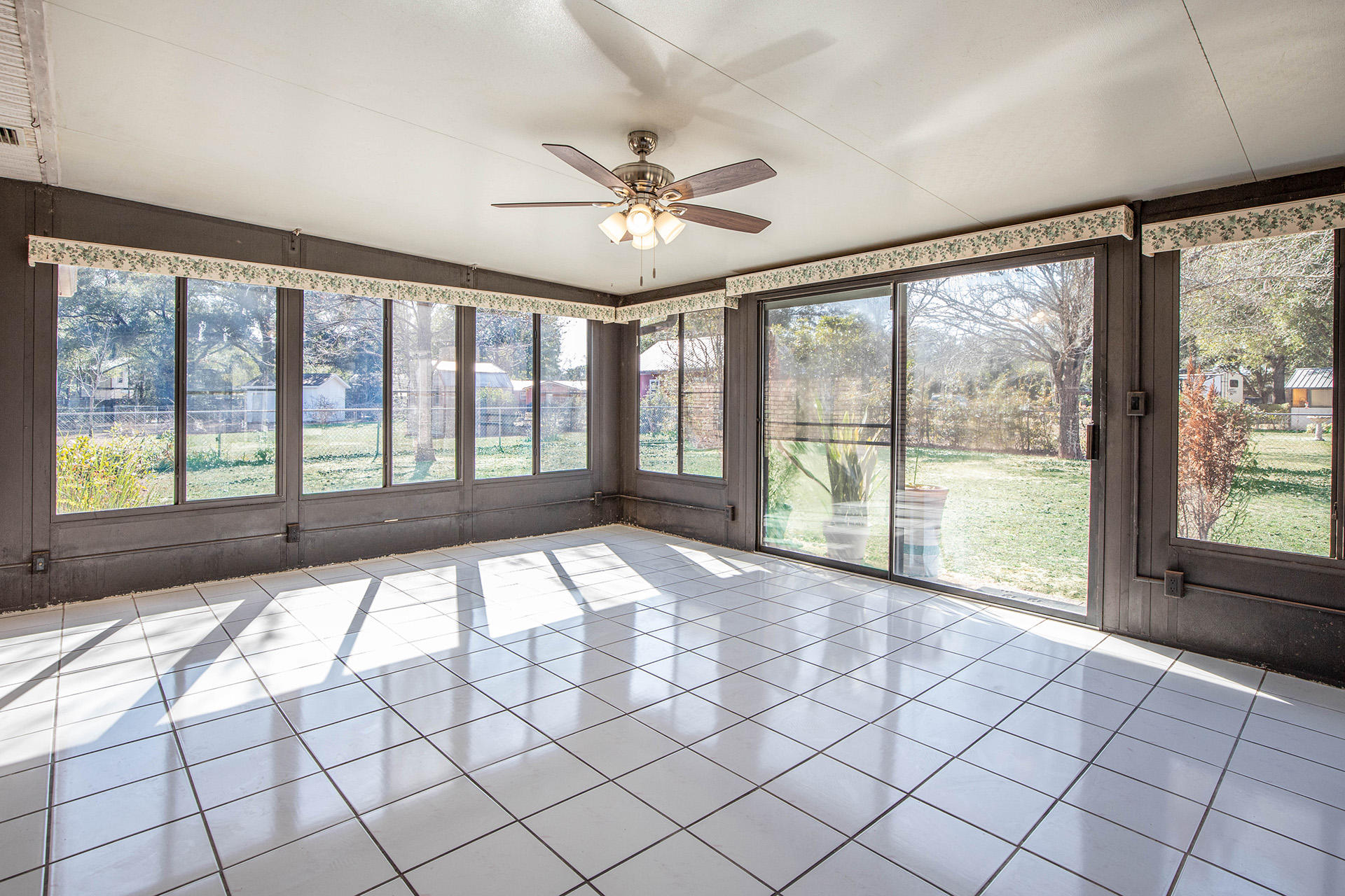 NORTH HILL - Residential