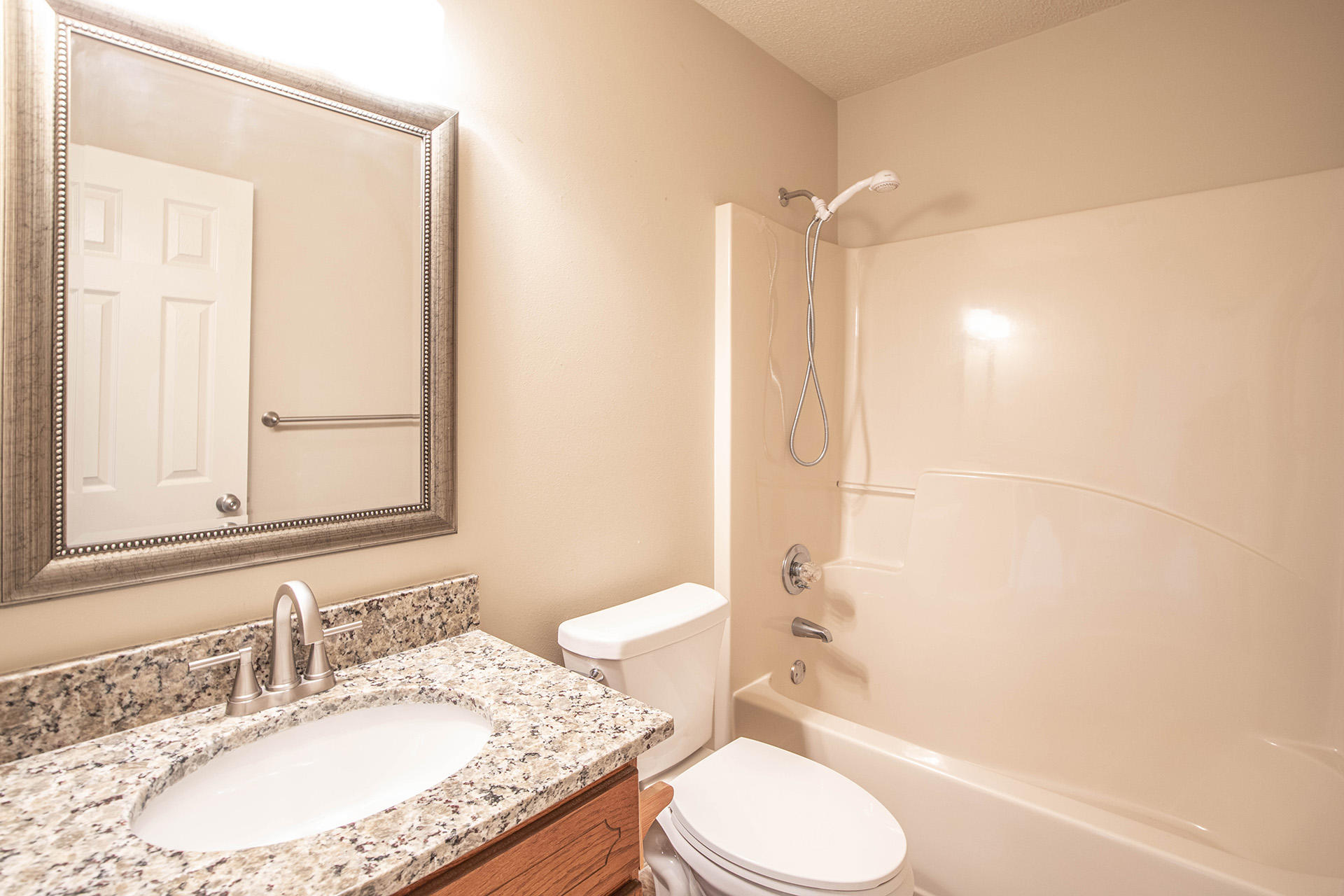 NORTH HILL - Residential