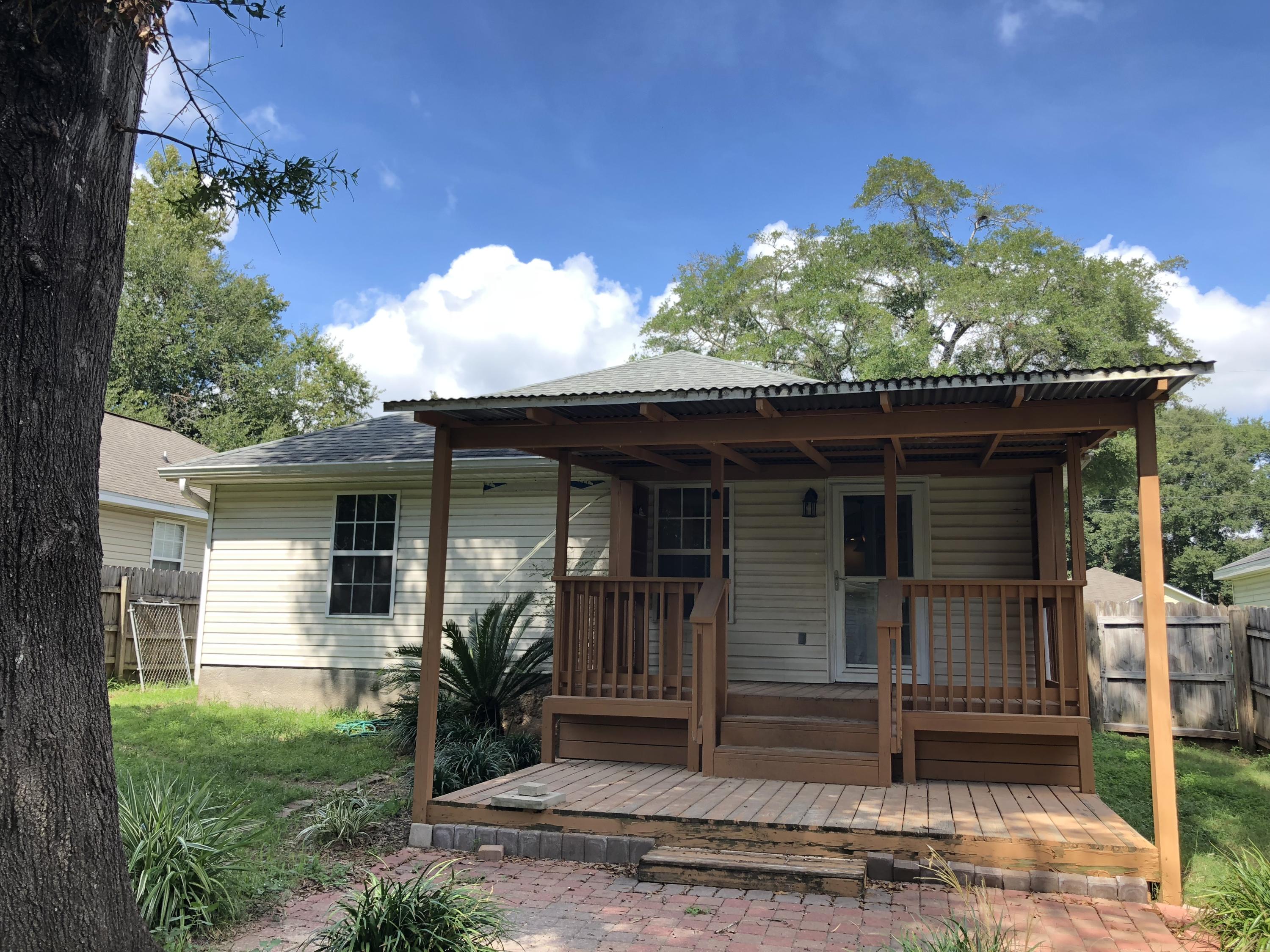 OAKDALE M/F - Residential