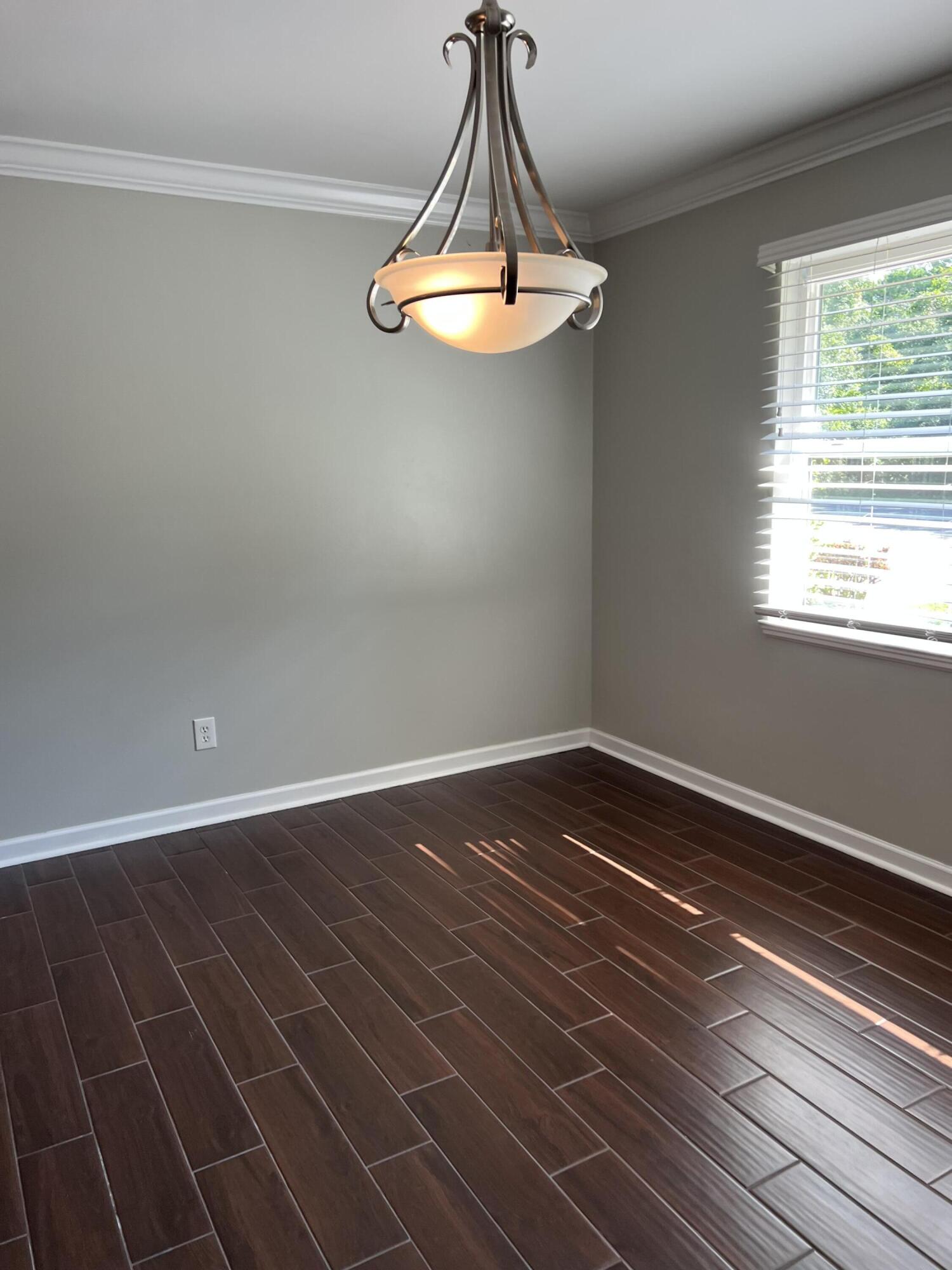 MARINERS COVE - Residential Lease