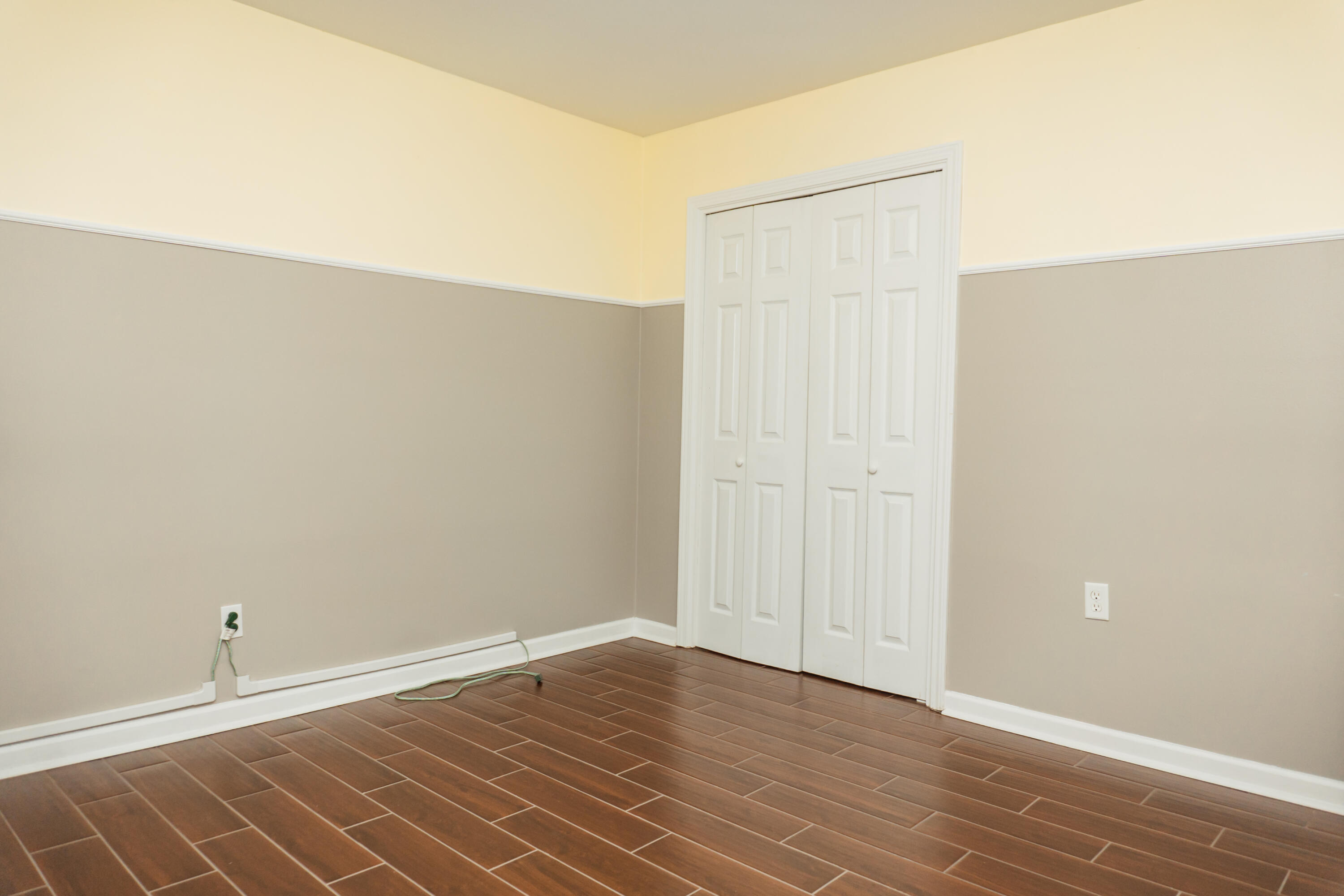 MARINERS COVE - Residential Lease