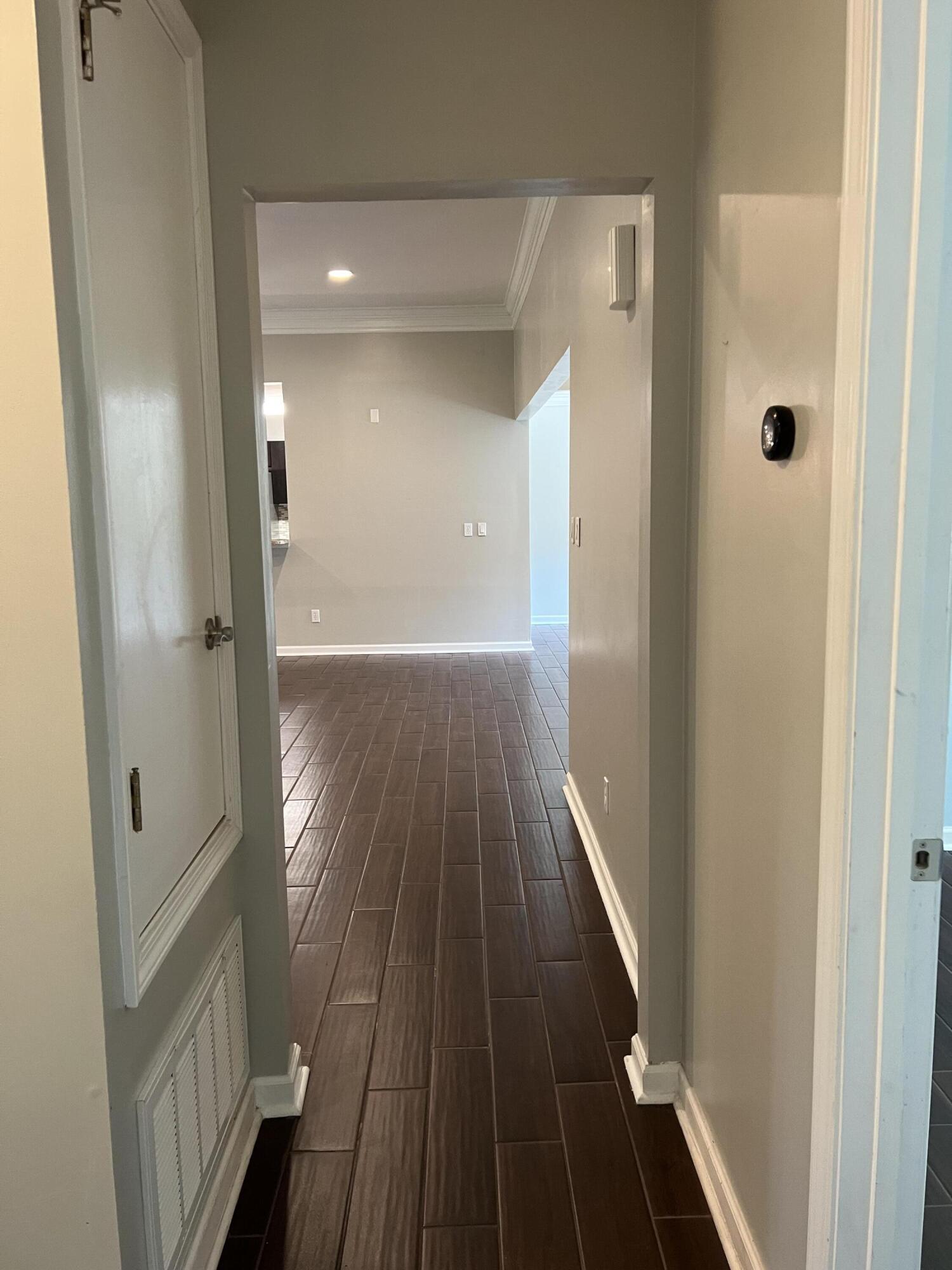 MARINERS COVE - Residential Lease