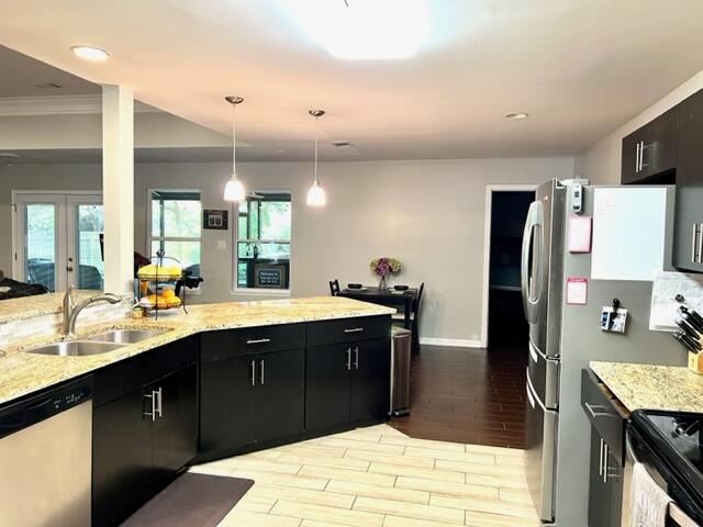 MARINERS COVE - Residential Lease