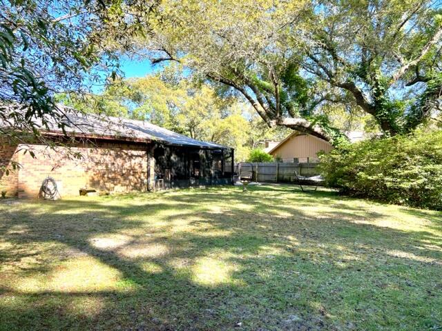 MARINERS COVE - Residential Lease