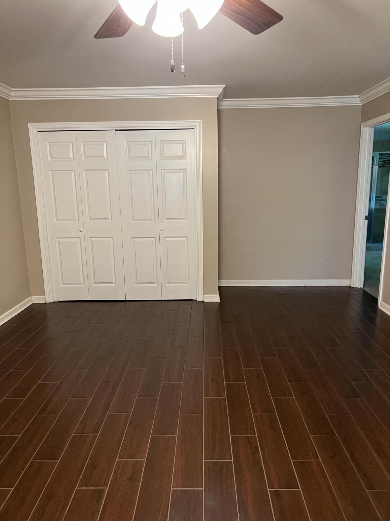 MARINERS COVE - Residential Lease