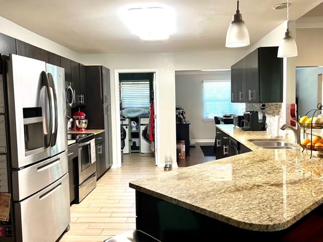 MARINERS COVE - Residential Lease