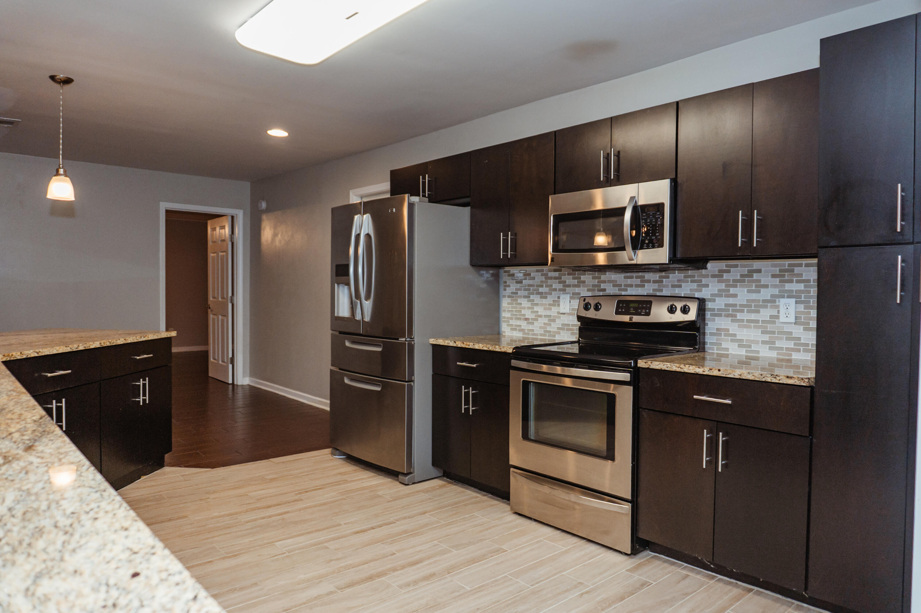 MARINERS COVE - Residential Lease