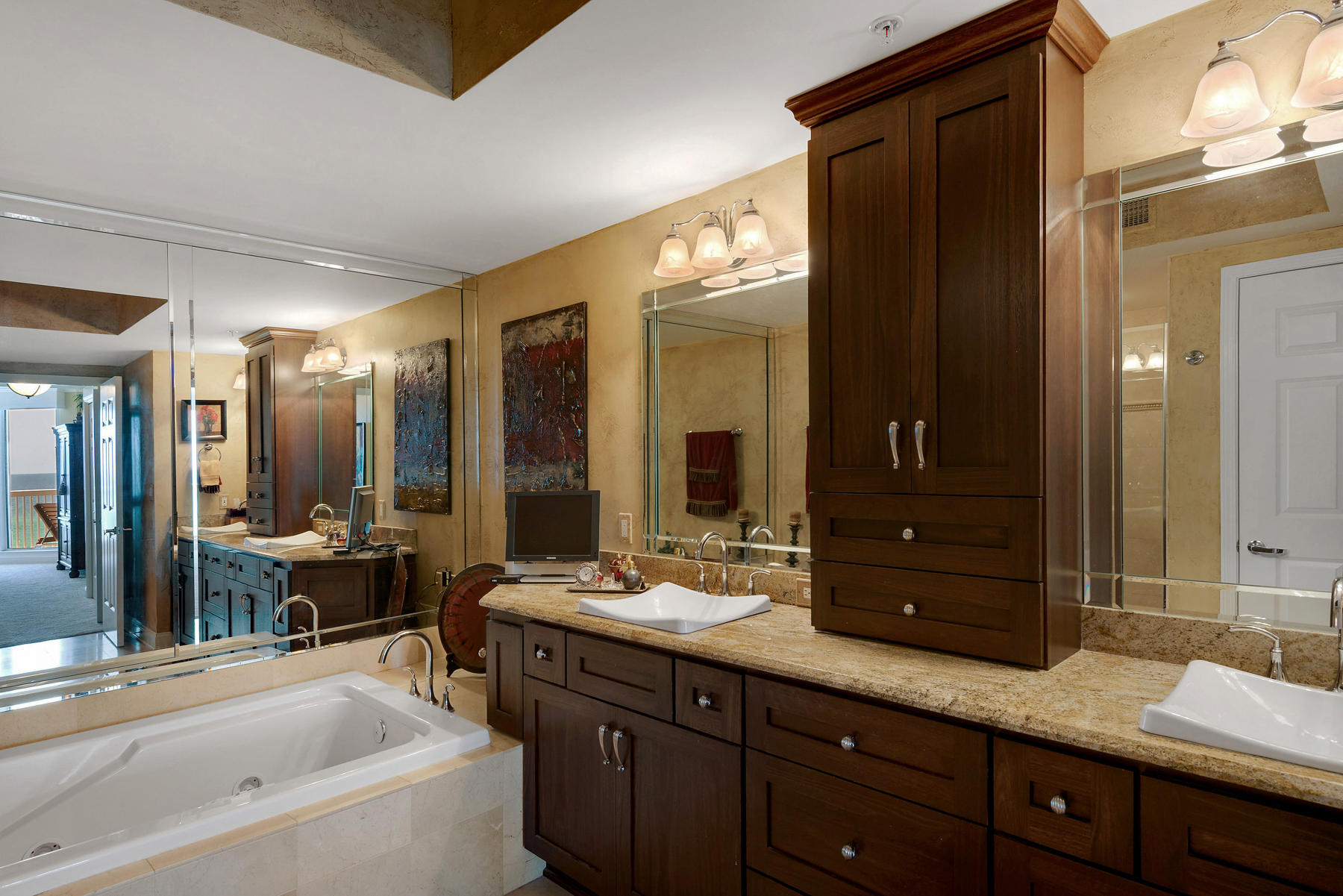 ST. THOMAS AT SILVER SHELLS - Residential