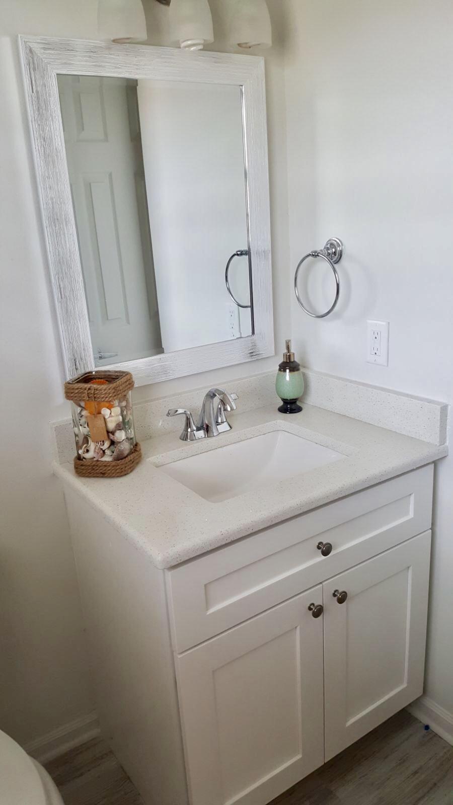 TIMBERLAKE ESTATES - Residential