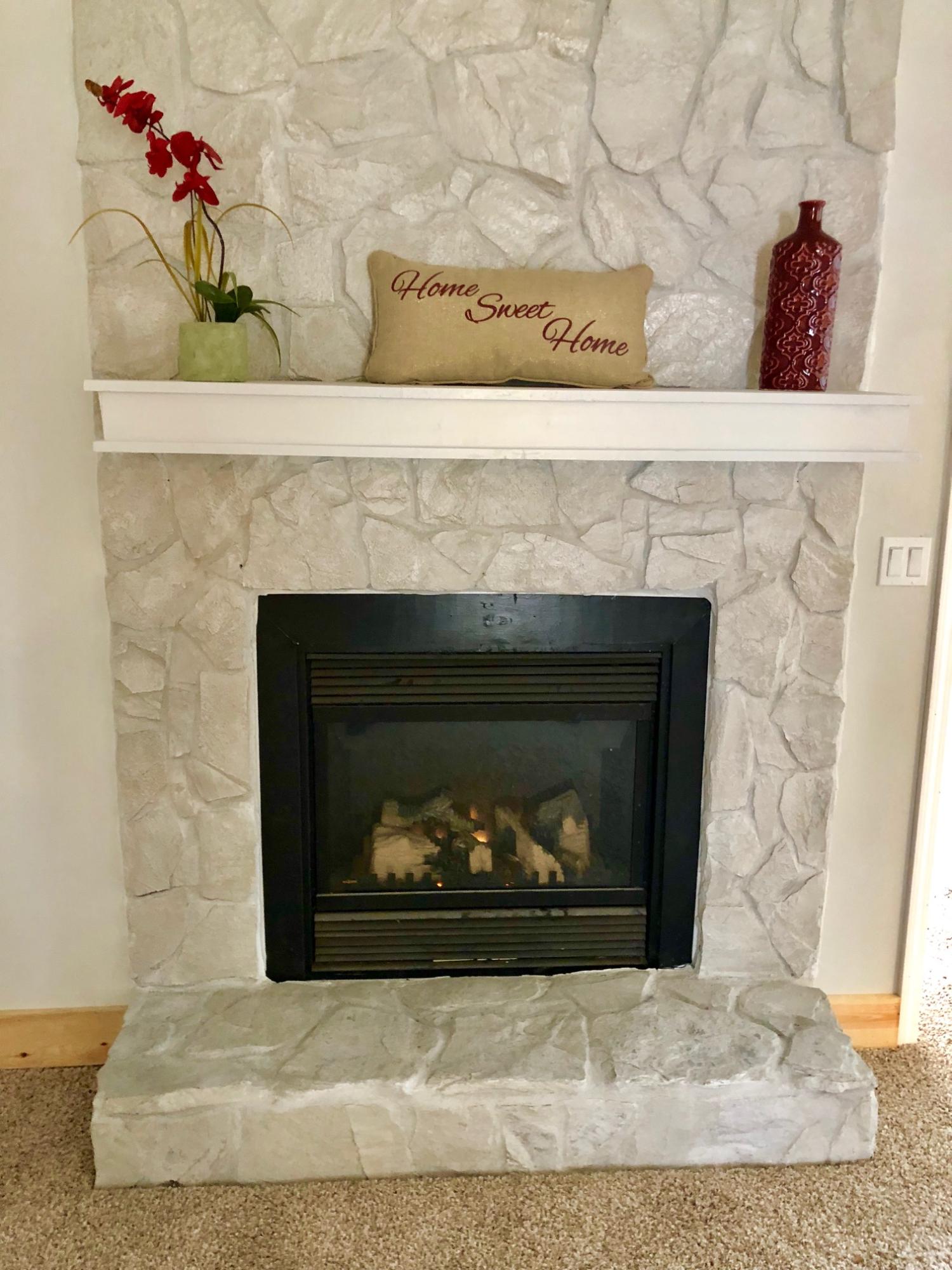 TIMBERLAKE ESTATES - Residential