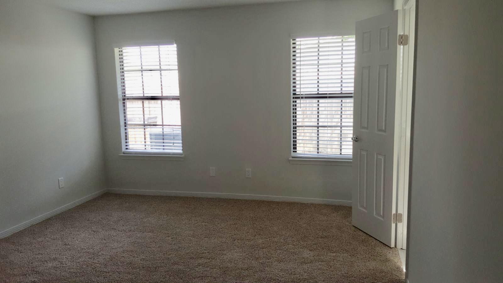 TIMBERLAKE ESTATES - Residential