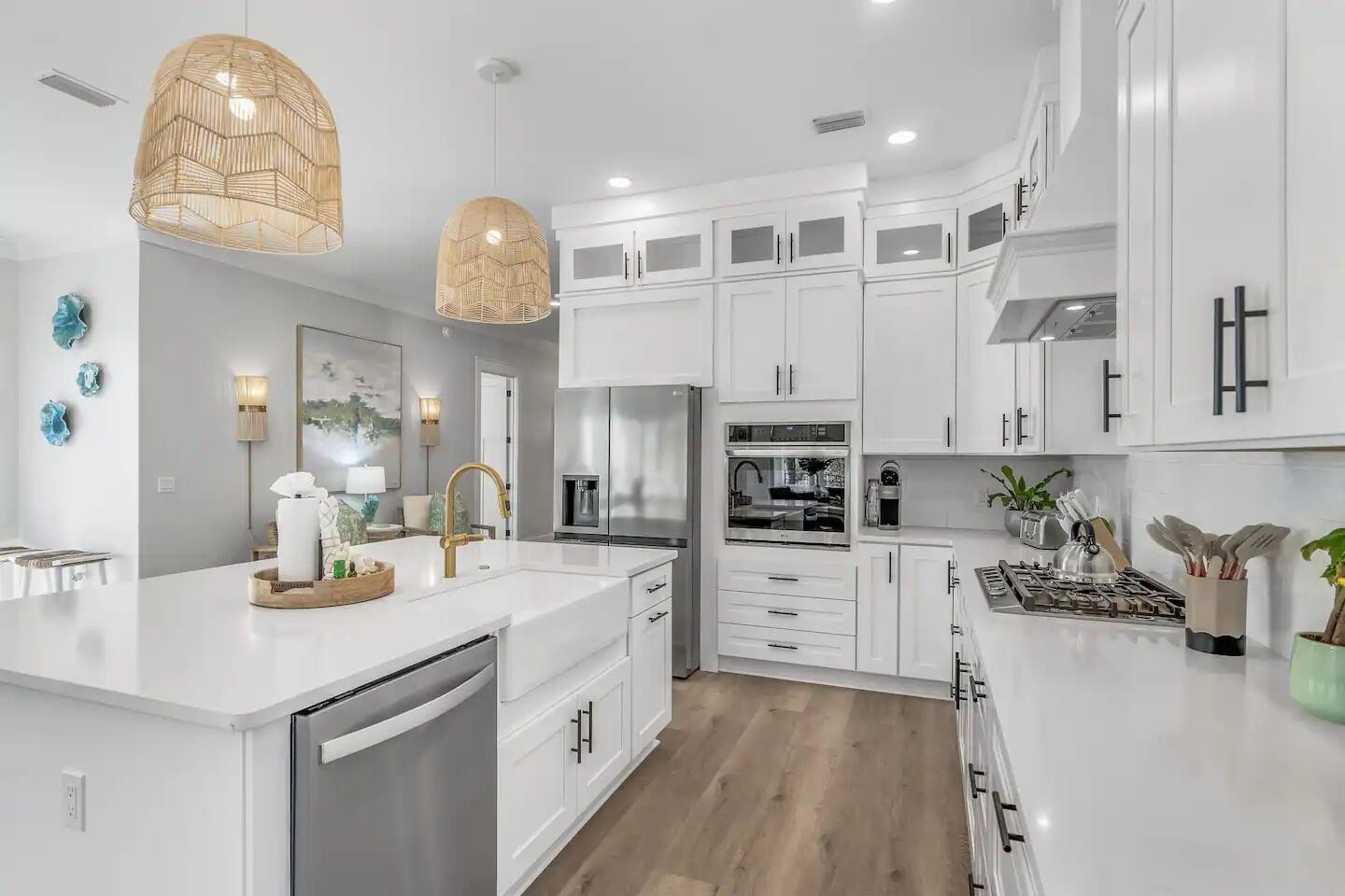 GULF SHORE MANOR - Residential