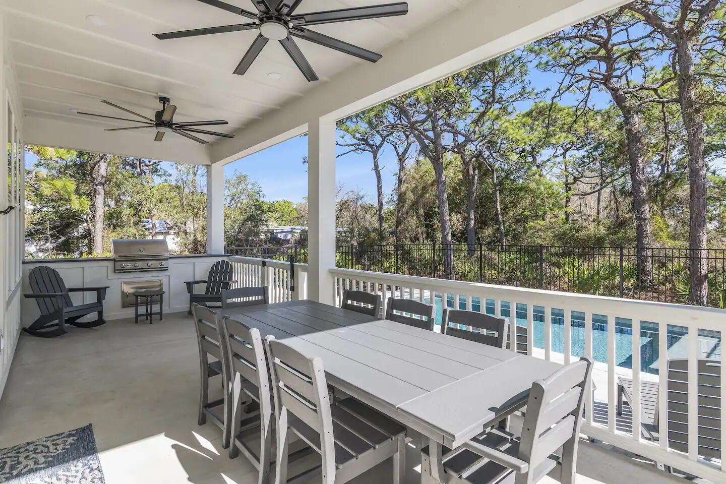 GULF SHORE MANOR - Residential