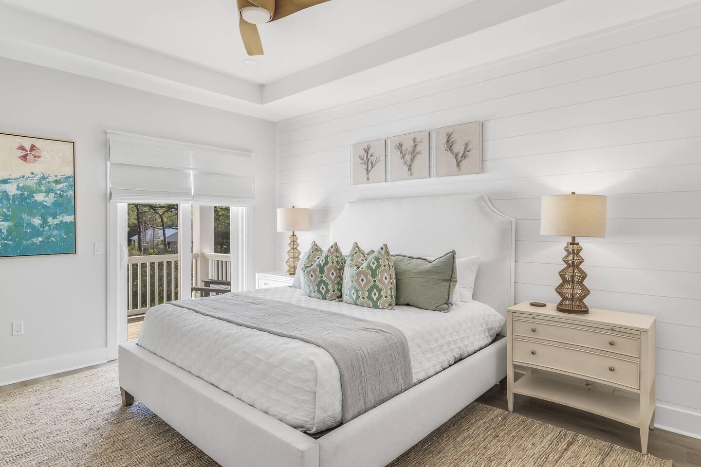 GULF SHORE MANOR - Residential