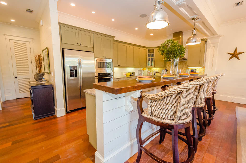GRAYTON BEACH - Residential