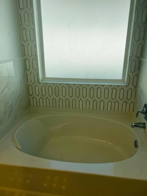 HAMMOCK BAY - Residential Lease