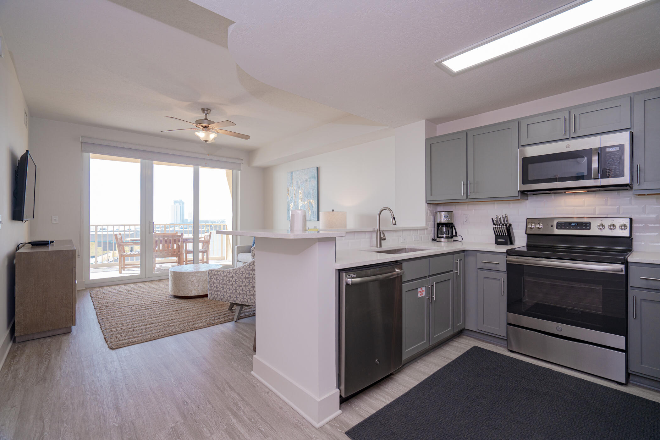 CALYPSO RESORT & TOWERS - Residential