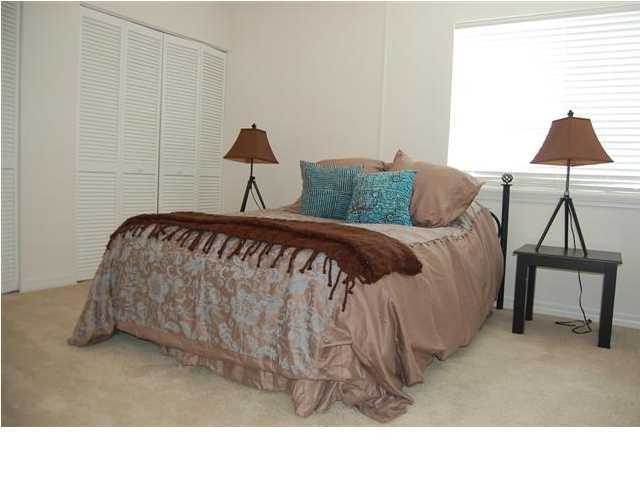 FINISTERRA CONDO - Residential Lease