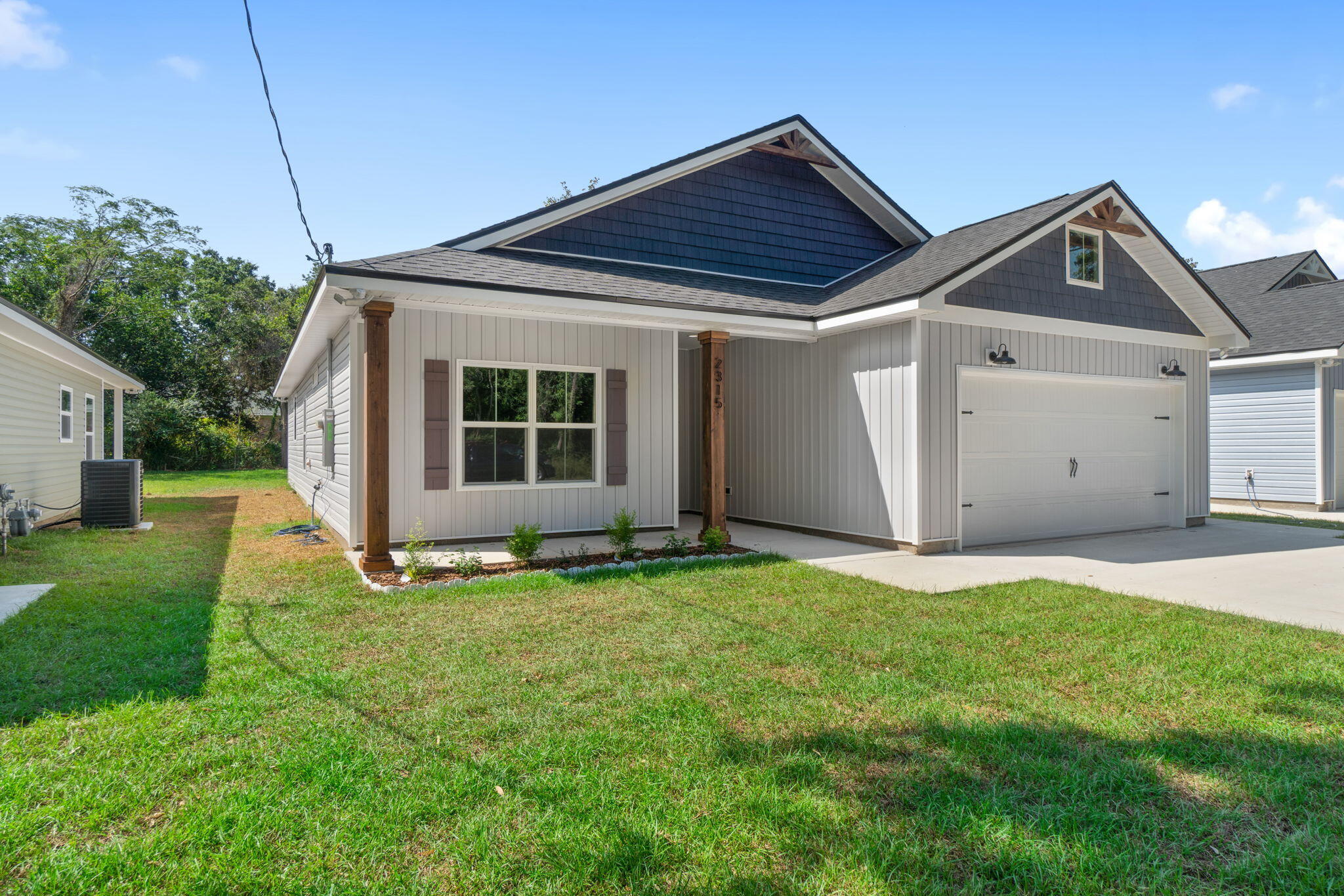 Madelyn Woods - Residential