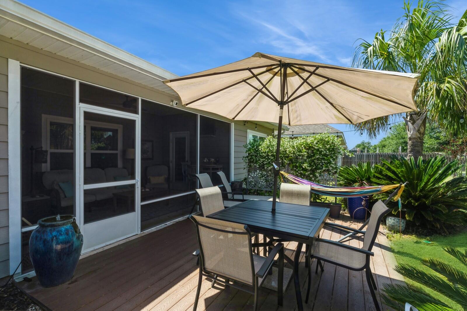 HAMMOCK BAY - Residential